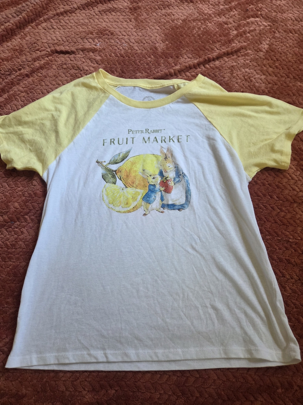 Peter Rabbit Fruit Market Raglan Tee in Yellow & White